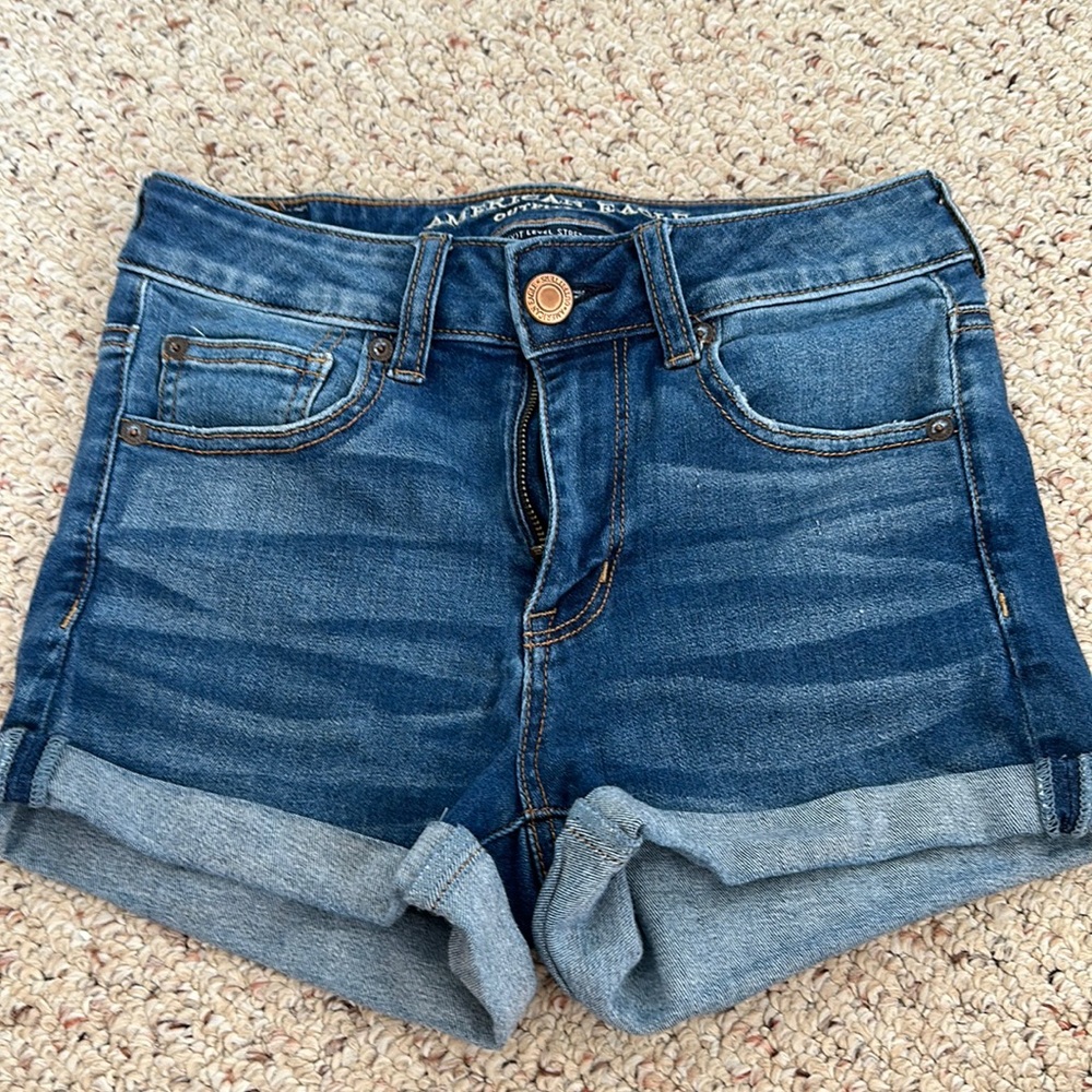 American Eagle shorts!!